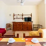 아파트 Casa Di Nando Calandre Mare By Interhome
